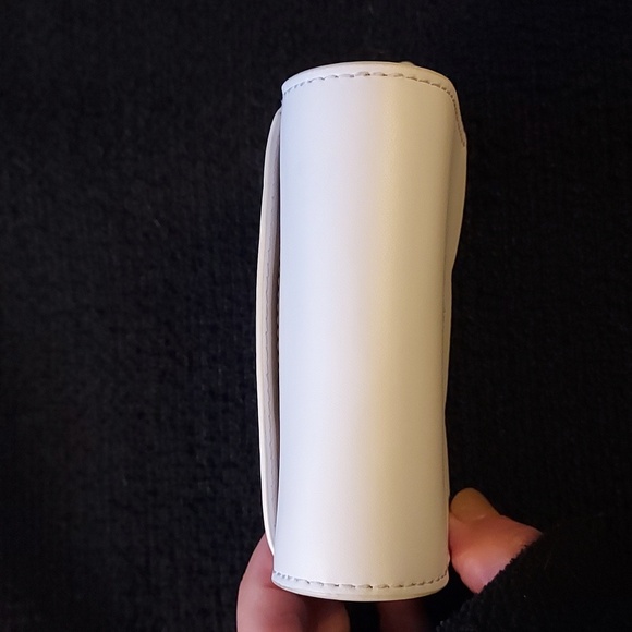 Kate Spade White Wallet Gemma Small Leather Flap Scalloped Edge - Picture 12 of 12